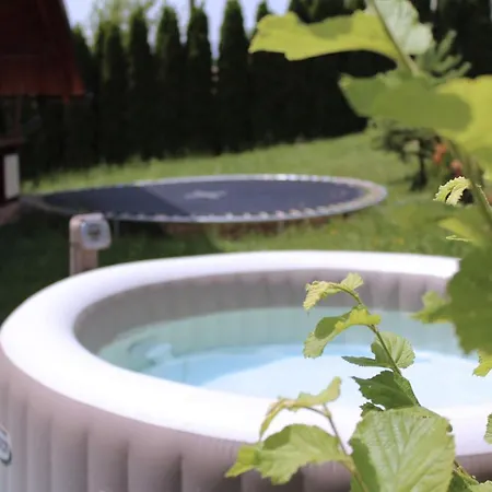 Panorama Glamping Visole キャンプ場 スロヴェンスカ・ビストリツァ