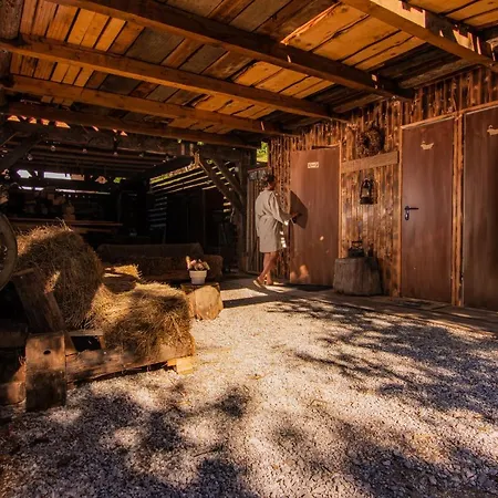 אתר קמפינג Panorama Glamping Visole *