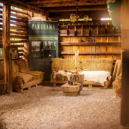 Panorama Glamping Visole キャンプ場